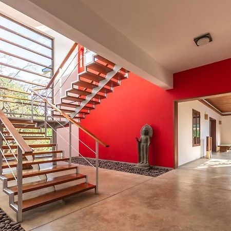 Jay House By Stayvista - Leisure Oasis With Pool, Snooker, Table Tennis & Foosball Fun Alībāg Eksteriør billede