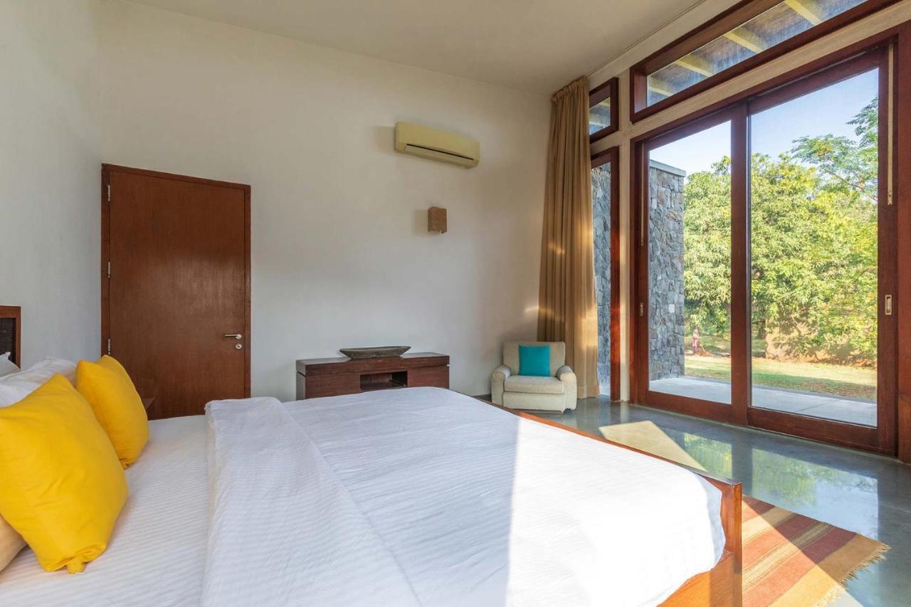 Jay House By Stayvista - Leisure Oasis With Pool, Snooker, Table Tennis & Foosball Fun Alībāg Eksteriør billede